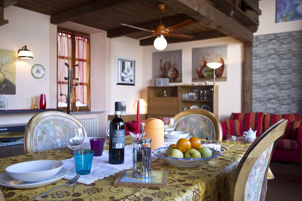 Appartamenti Orta Orta San Giulio Ruang foto