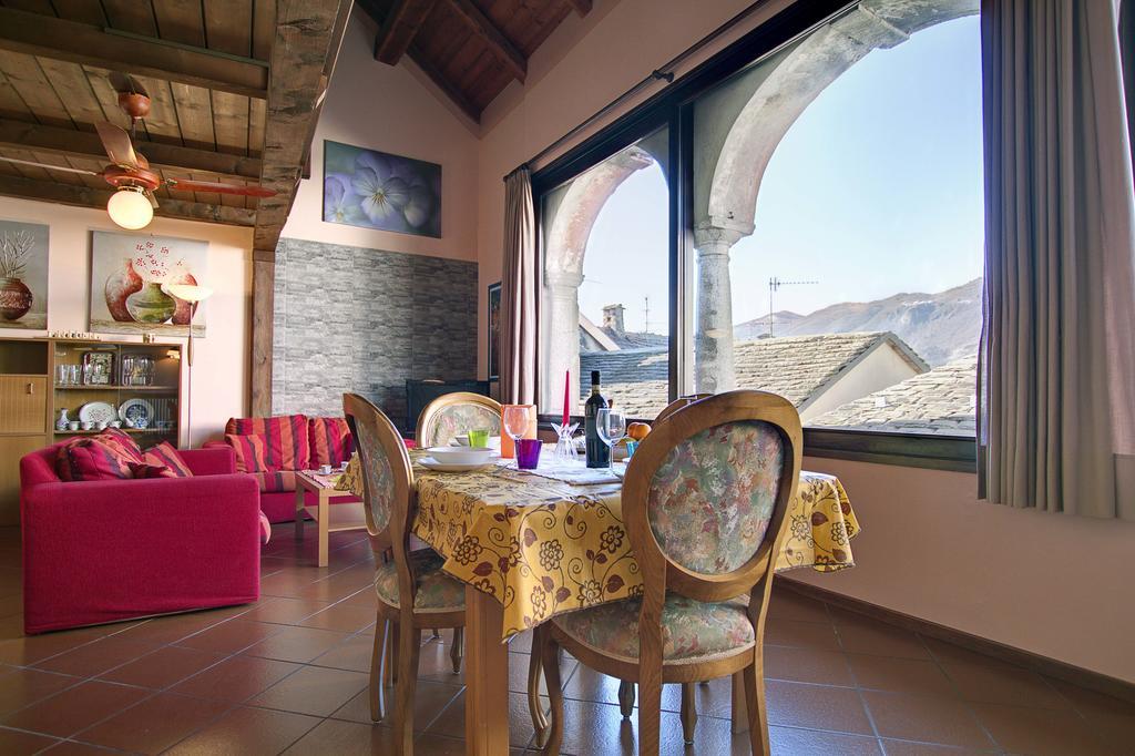 Appartamenti Orta Orta San Giulio Ruang foto