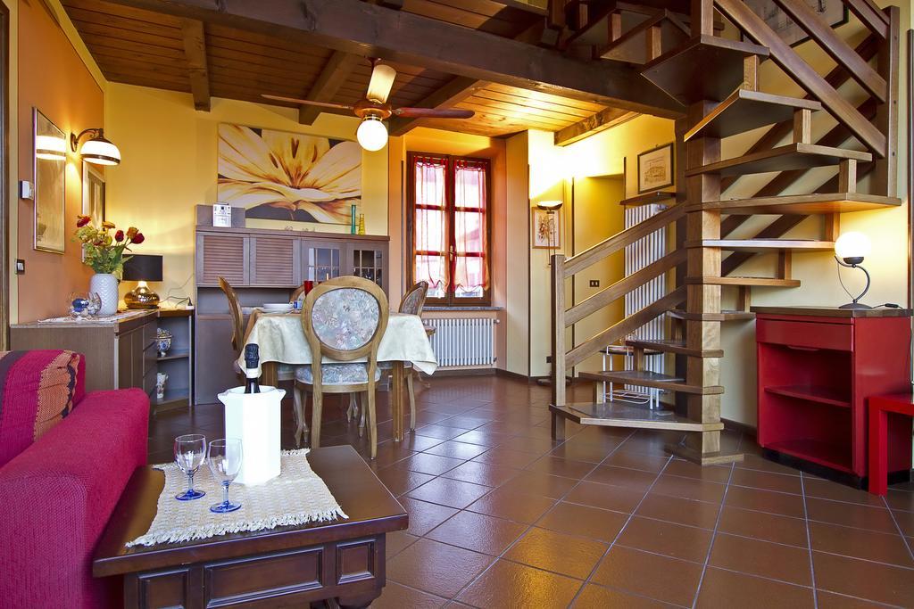 Appartamenti Orta Orta San Giulio Ruang foto
