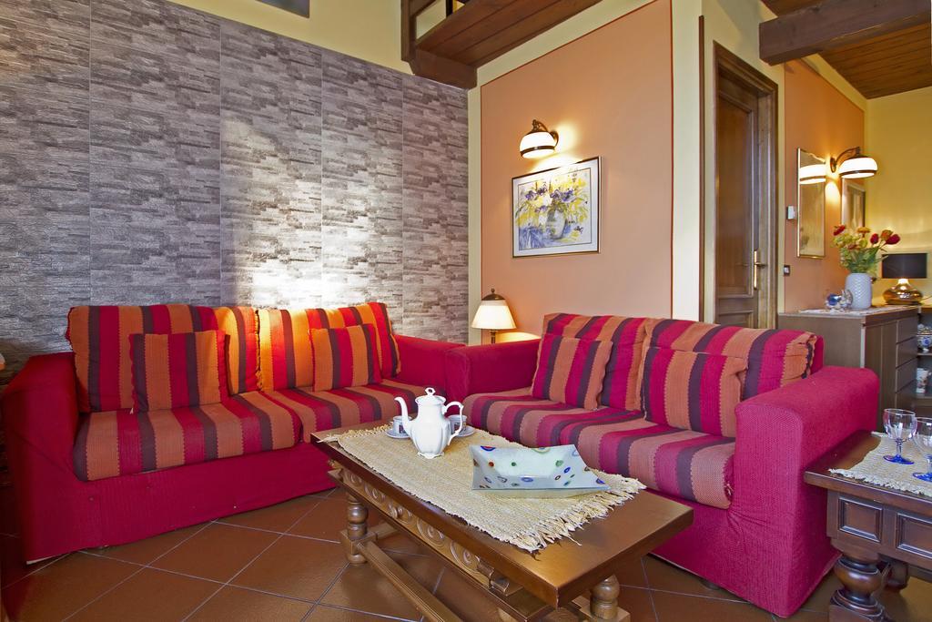 Appartamenti Orta Orta San Giulio Ruang foto